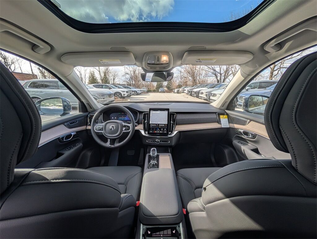 2026 Volvo XC90 Plug-In Hybrid T8 Plus Hunt Valley MD