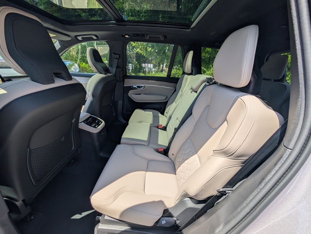 2026 Volvo XC90 Plug-In Hybrid T8 Plus Hunt Valley MD