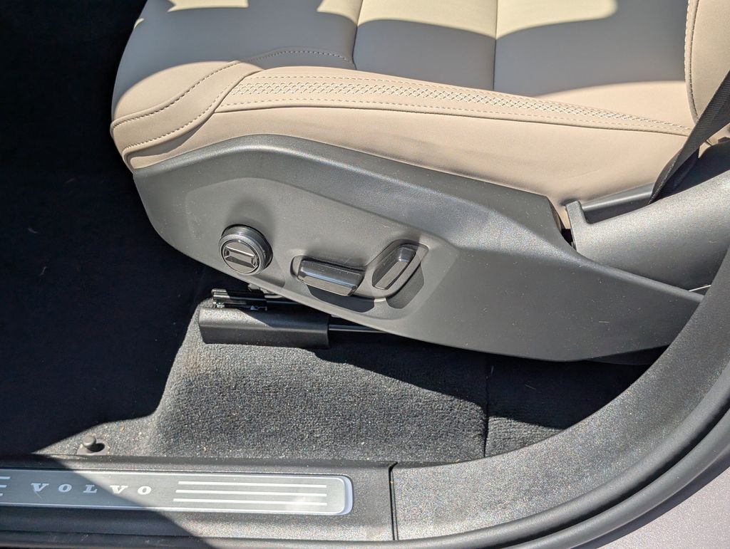 2026 Volvo XC90 Plug-In Hybrid T8 Plus Hunt Valley MD