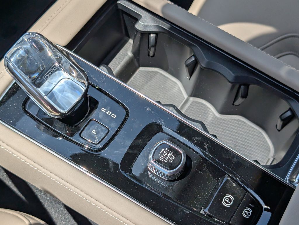 2026 Volvo XC90 Plug-In Hybrid T8 Plus Hunt Valley MD