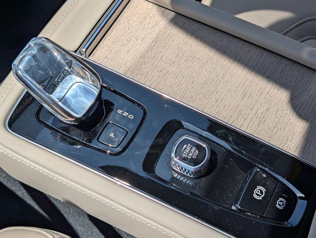 2026 Volvo XC90 Plug-In Hybrid T8 Plus Hunt Valley MD