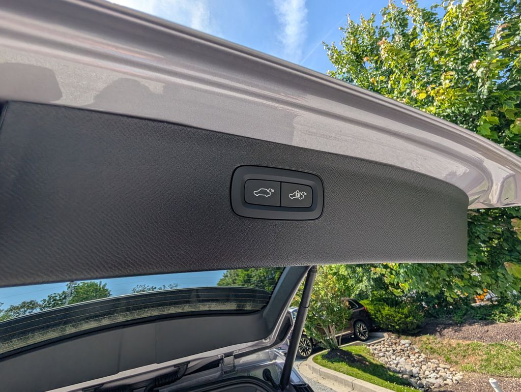 2026 Volvo XC90 Plug-In Hybrid T8 Plus Hunt Valley MD