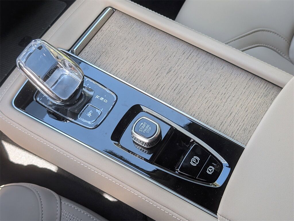 2026 Volvo XC90 Plug-In Hybrid T8 Plus Hunt Valley MD