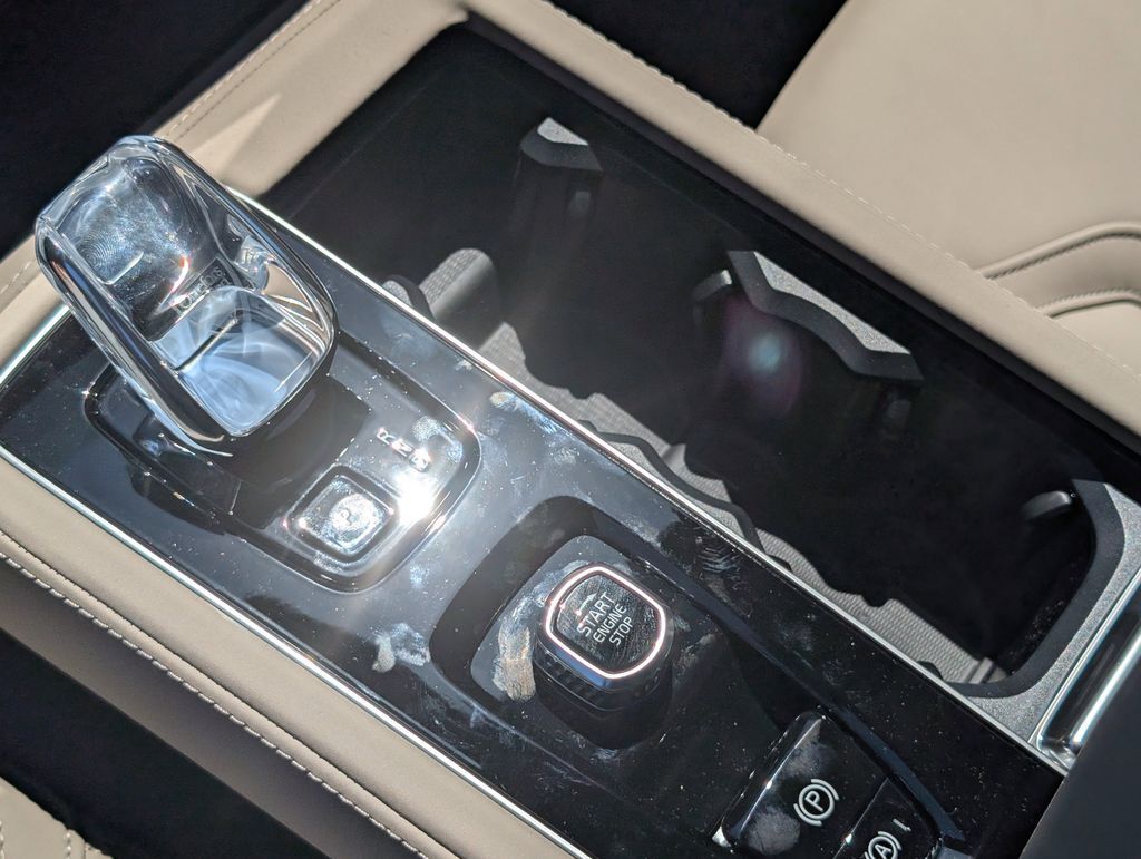 2026 Volvo XC90 Plug-In Hybrid T8 Plus Hunt Valley MD