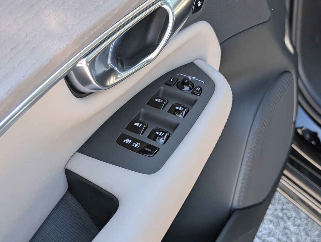 2026 Volvo XC90 Plug-In Hybrid T8 Plus Hunt Valley MD