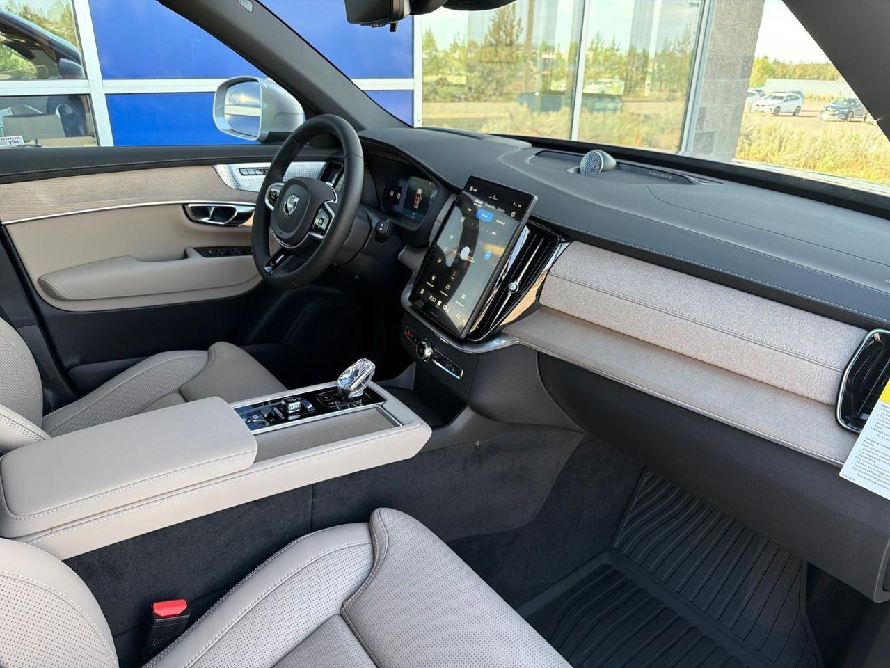 2026 Volvo XC90 Plug-In Hybrid T8 Ultra Bend OR