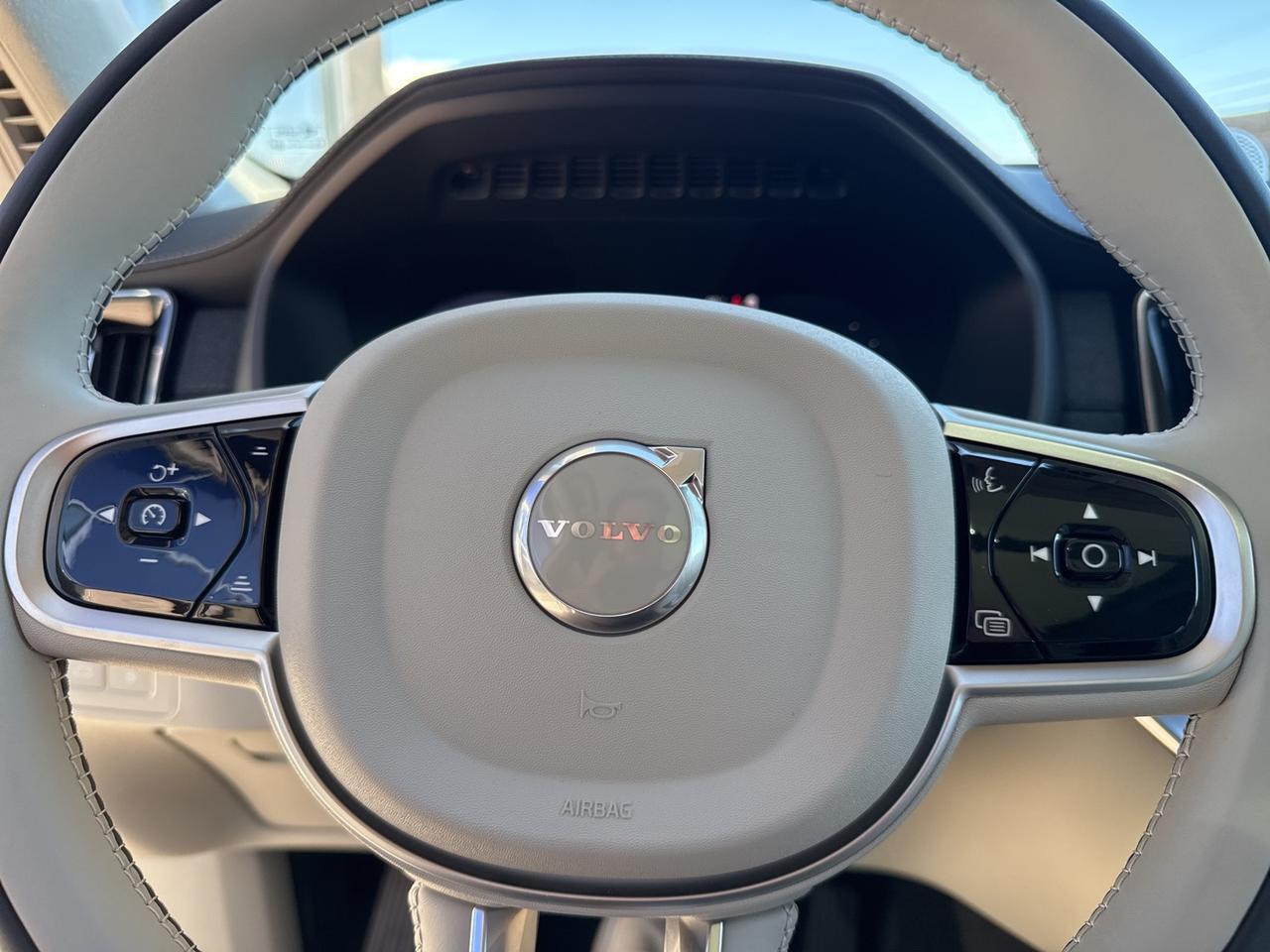 2026 Volvo XC90 Plug-In Hybrid T8 Ultra Bend OR