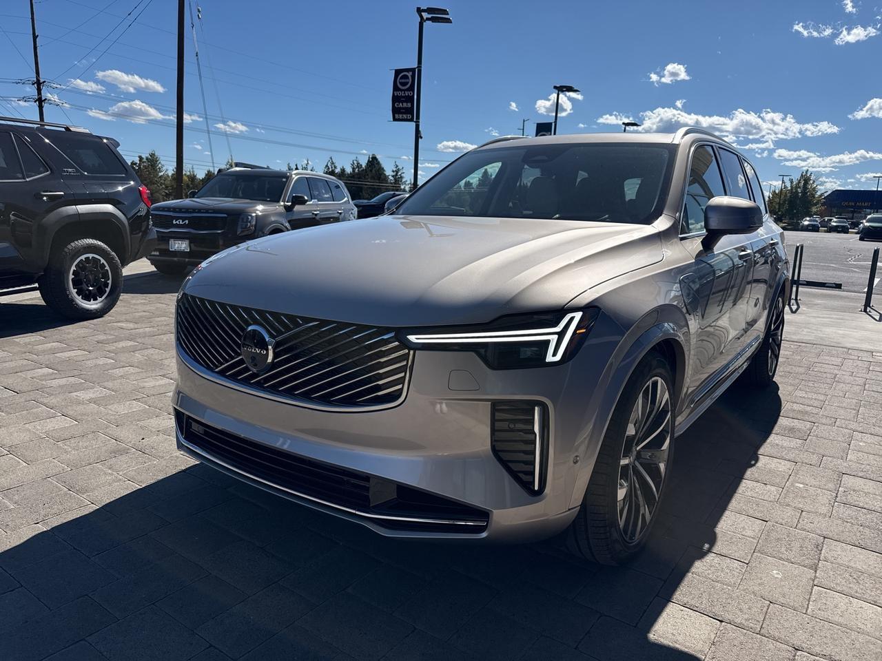 2026 Volvo XC90 Plug-In Hybrid T8 Ultra Bend OR