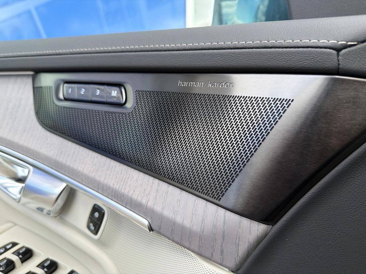 2026 Volvo XC90 Plug-In Hybrid T8 Ultra Bend OR