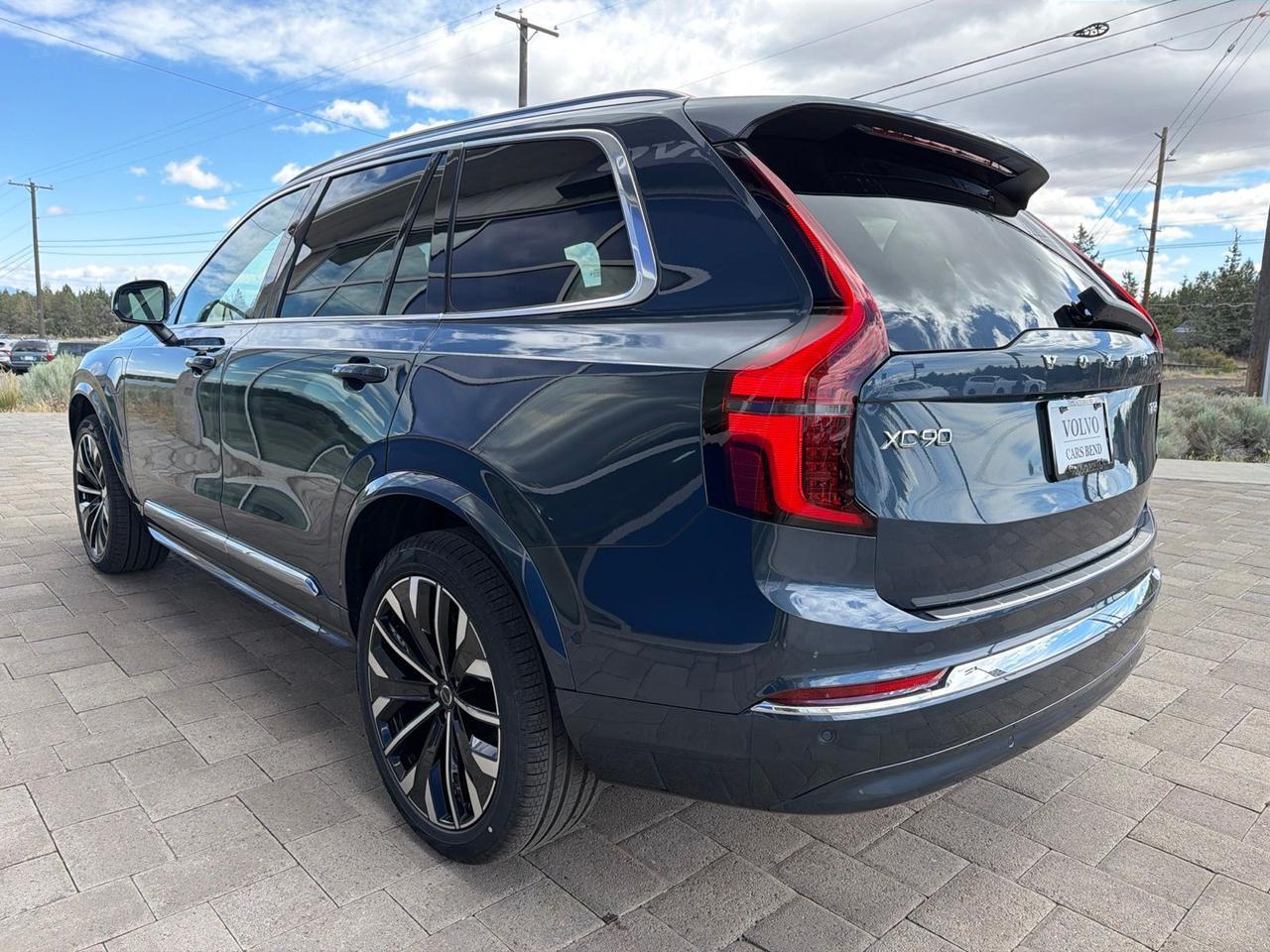 2026 Volvo XC90 Plug-In Hybrid T8 Ultra Bend OR