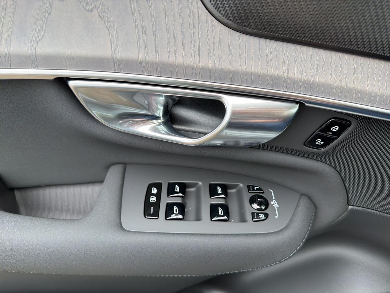 2026 Volvo XC90 Plug-In Hybrid T8 Ultra Bend OR