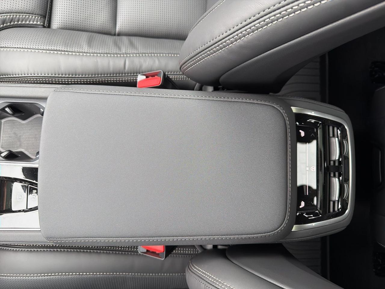 2026 Volvo XC90 Plug-In Hybrid T8 Ultra Bend OR