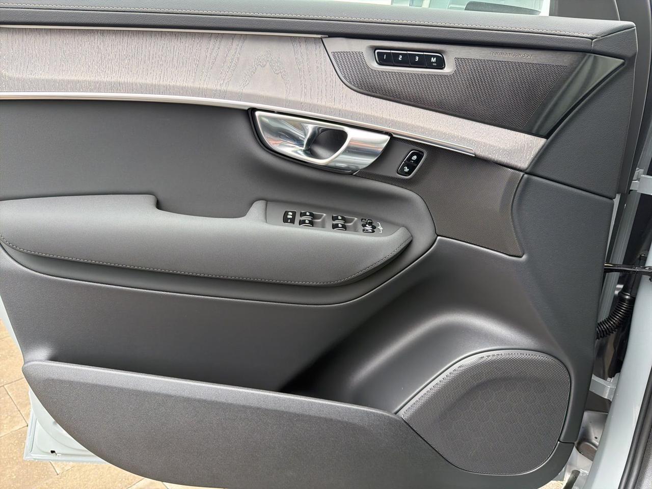 2026 Volvo XC90 Plug-In Hybrid T8 Ultra Bend OR