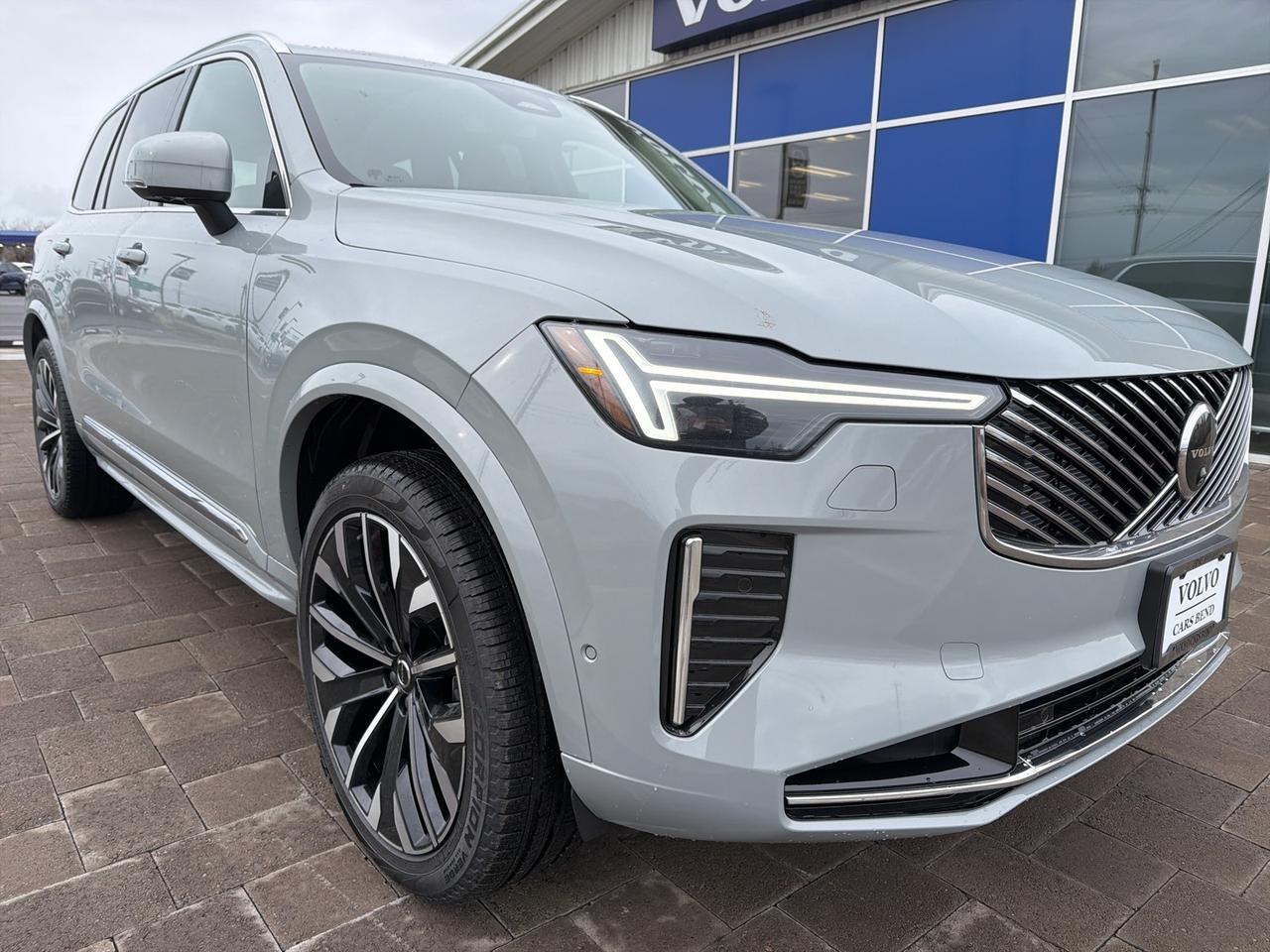 2026 Volvo XC90 Plug-In Hybrid T8 Ultra