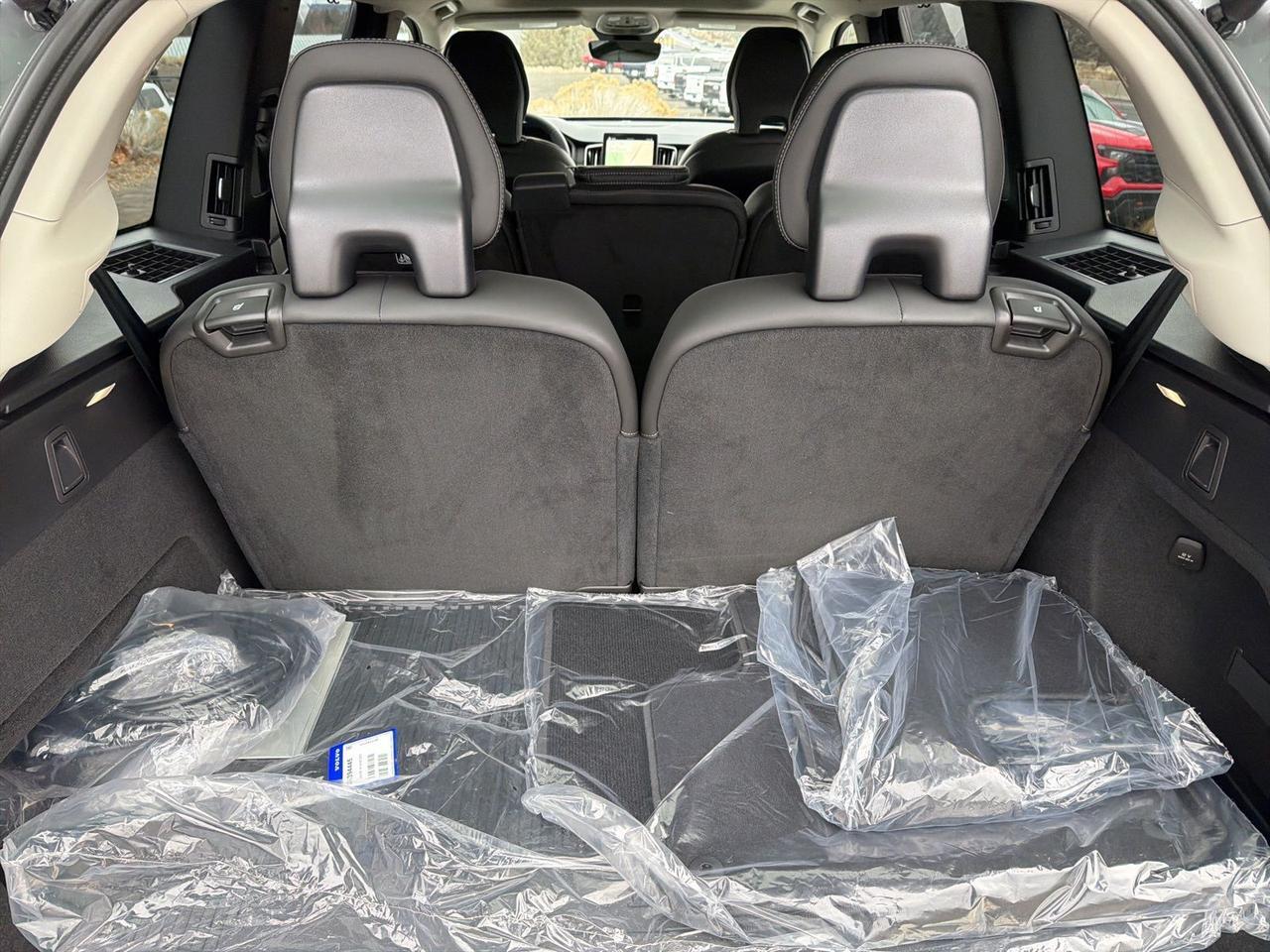 2026 Volvo XC90 Plug-In Hybrid T8 Ultra Bend OR