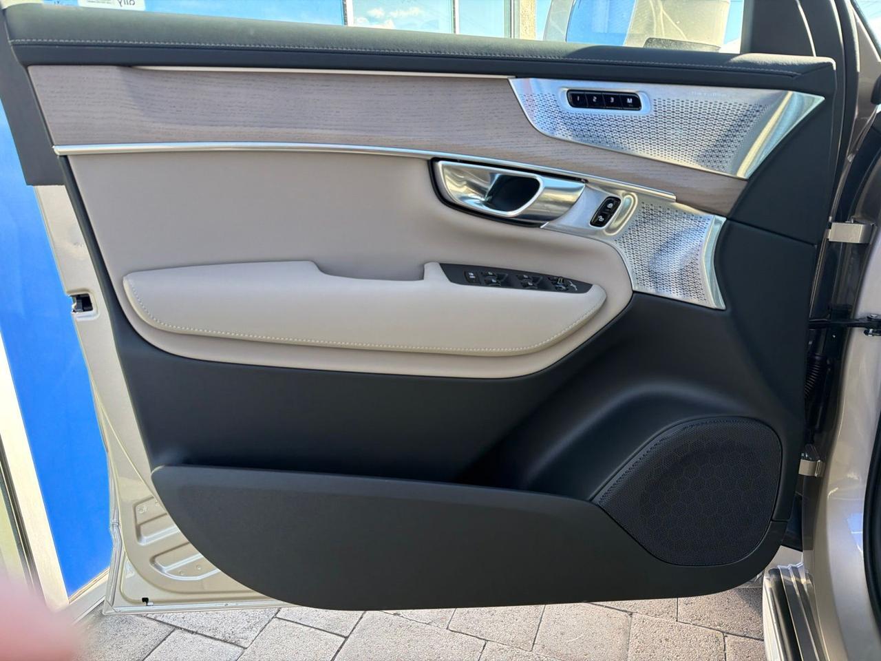 2026 Volvo XC90 Plug-In Hybrid T8 Ultra Bend OR