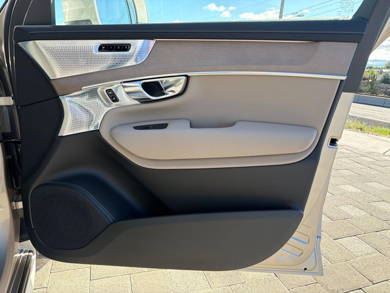 2026 Volvo XC90 Plug-In Hybrid T8 Ultra Bend OR