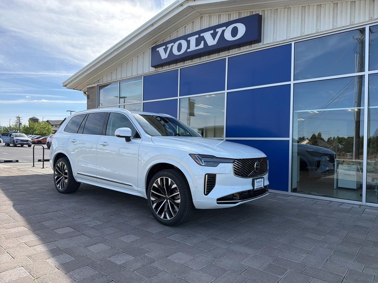 2026 Volvo XC90 Plug-In Hybrid T8 Ultra