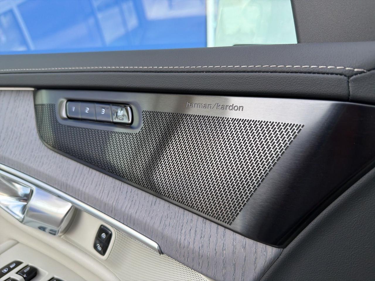 2026 Volvo XC90 Plug-In Hybrid T8 Ultra Bend OR