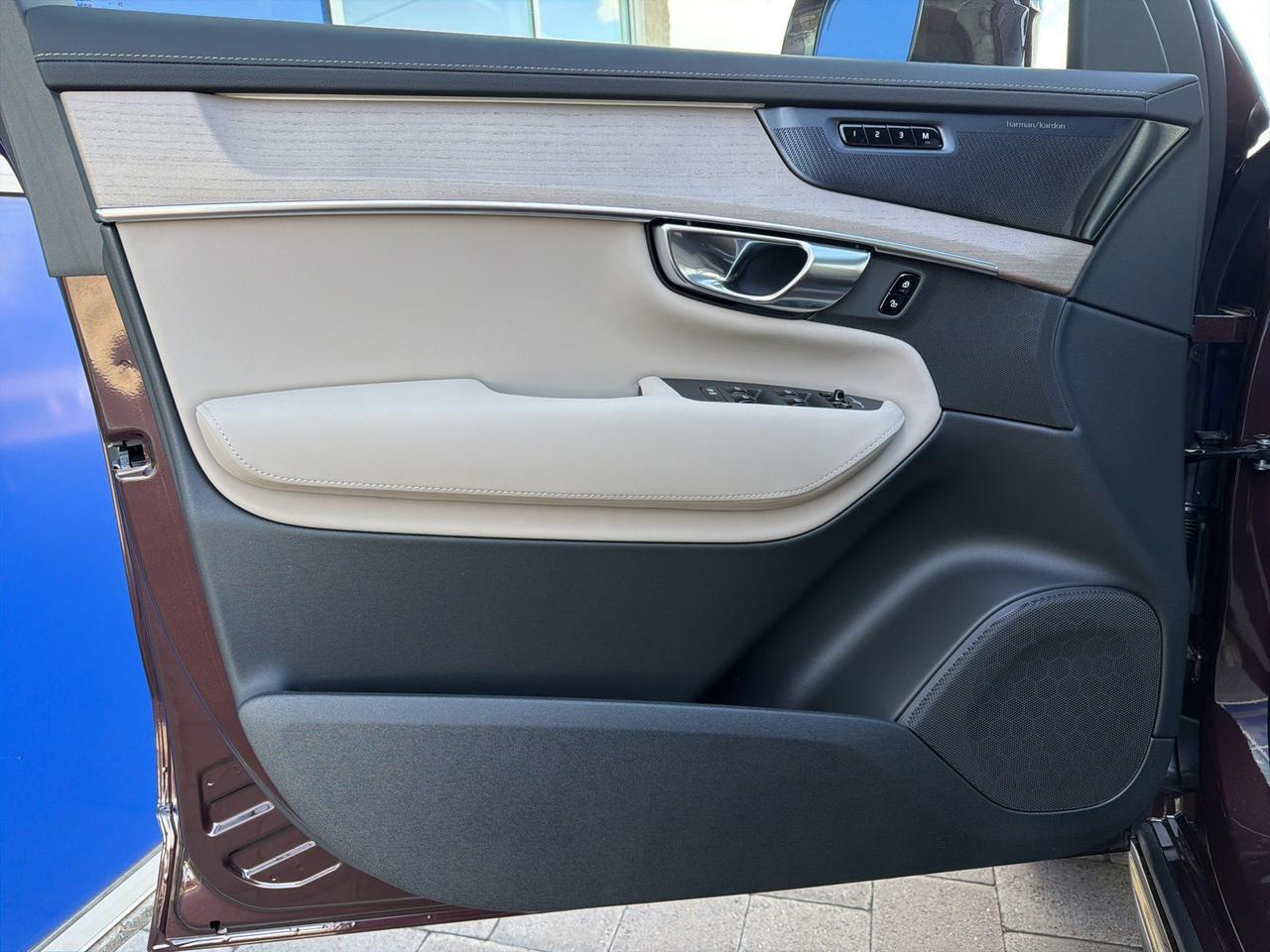 2026 Volvo XC90 Plug-In Hybrid T8 Ultra Bend OR