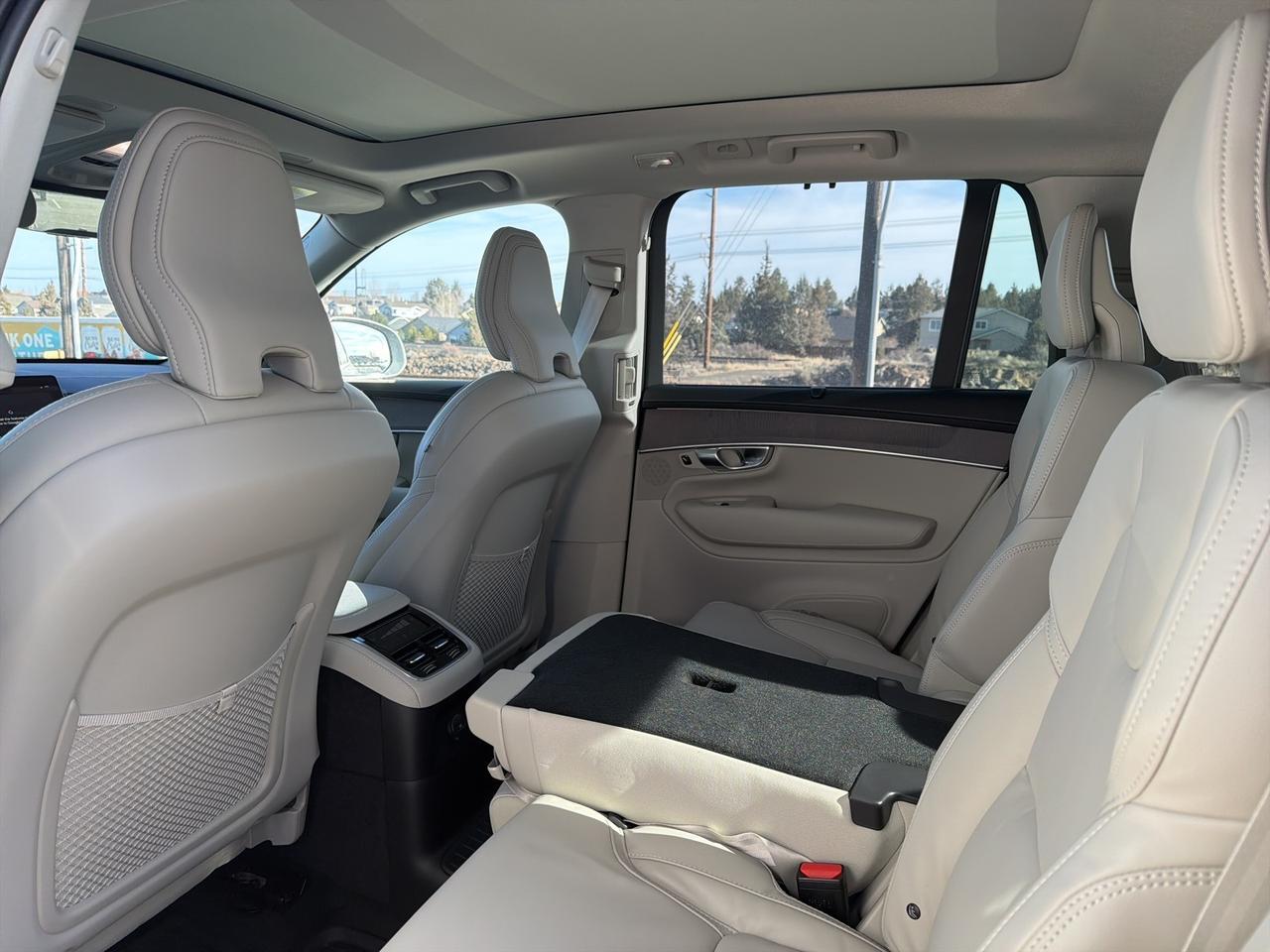 2026 Volvo XC90 Plug-In Hybrid T8 Ultra Bend OR