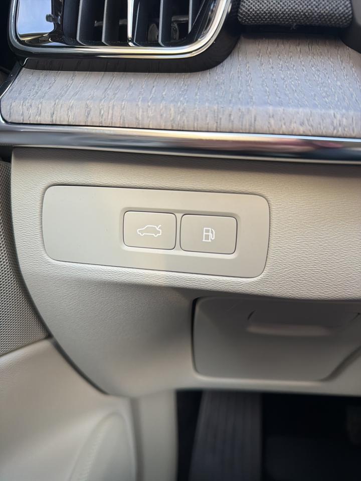 2026 Volvo XC90 Plug-In Hybrid T8 Ultra Bend OR