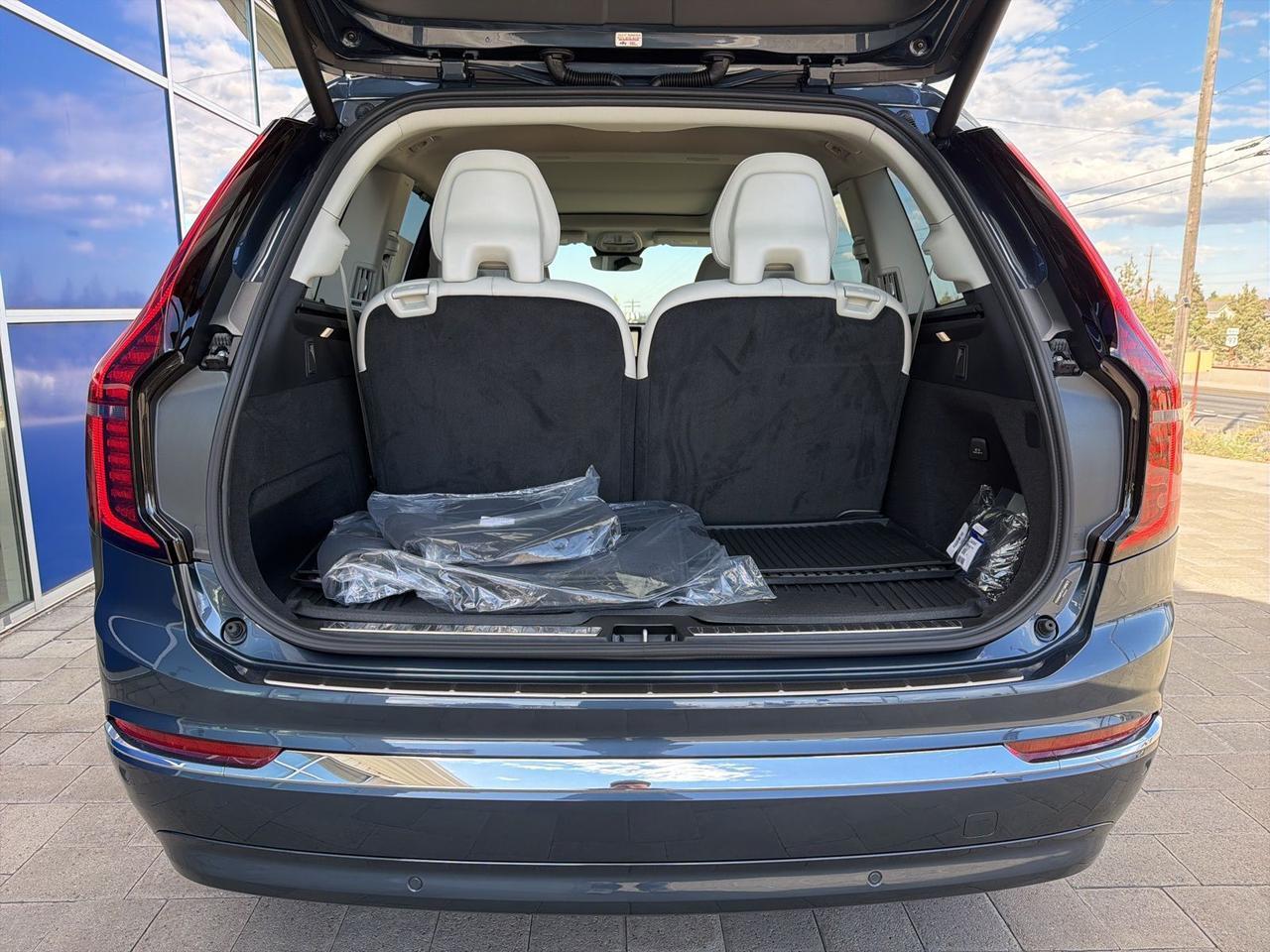 2026 Volvo XC90 Plug-In Hybrid T8 Ultra Bend OR