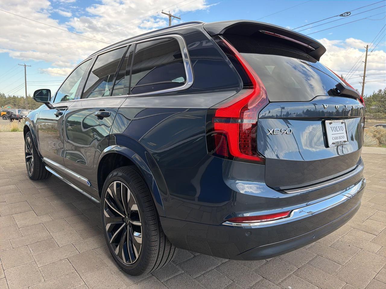 2026 Volvo XC90 Plug-In Hybrid T8 Ultra Bend OR