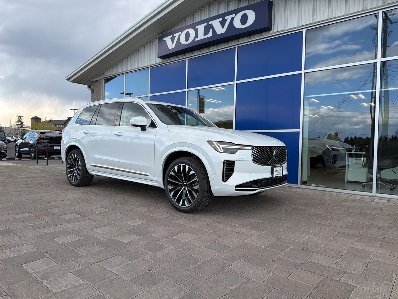 2026 Volvo XC90 Plug-In Hybrid T8 Ultra