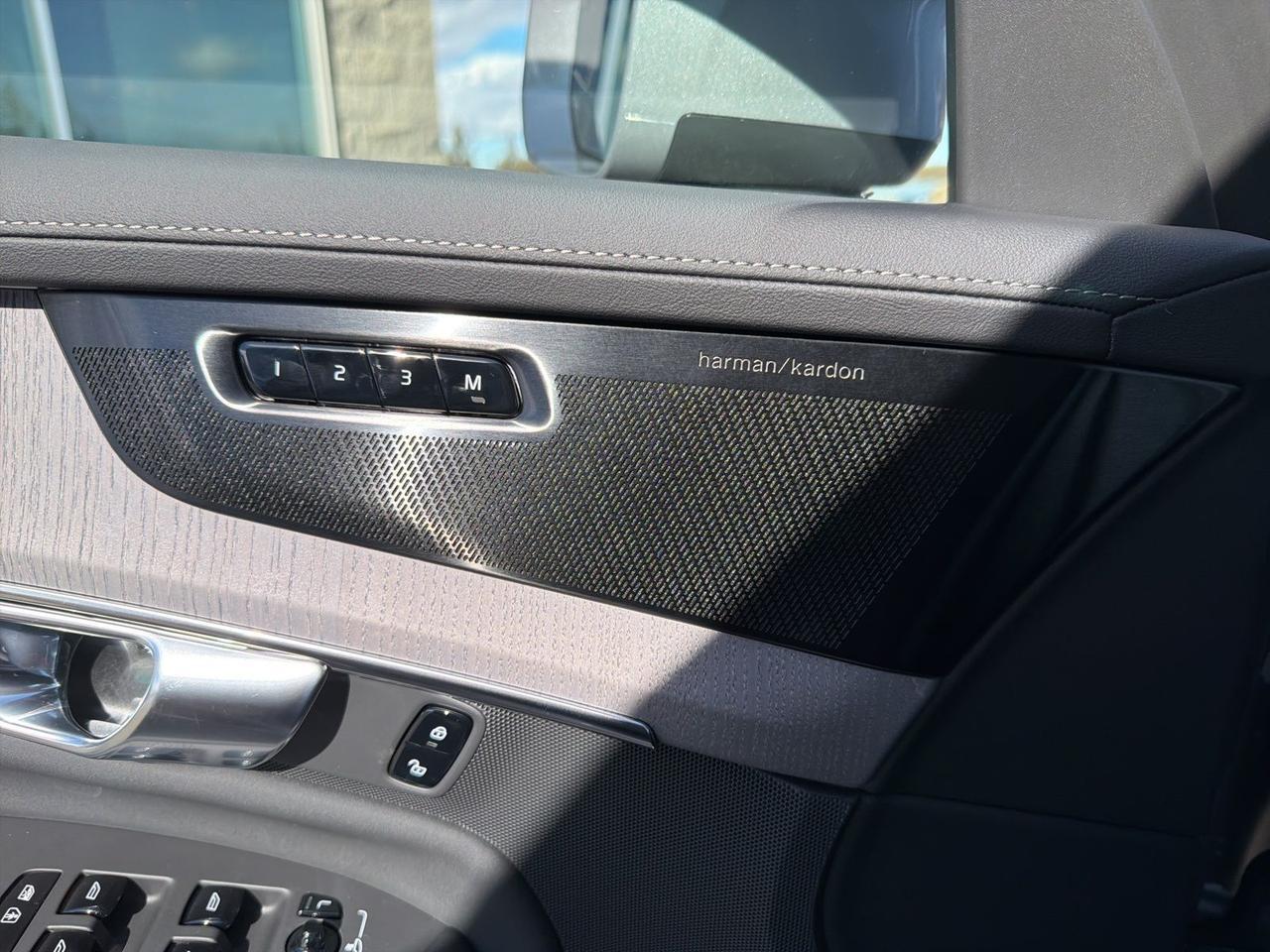 2026 Volvo XC90 Plug-In Hybrid T8 Ultra Bend OR