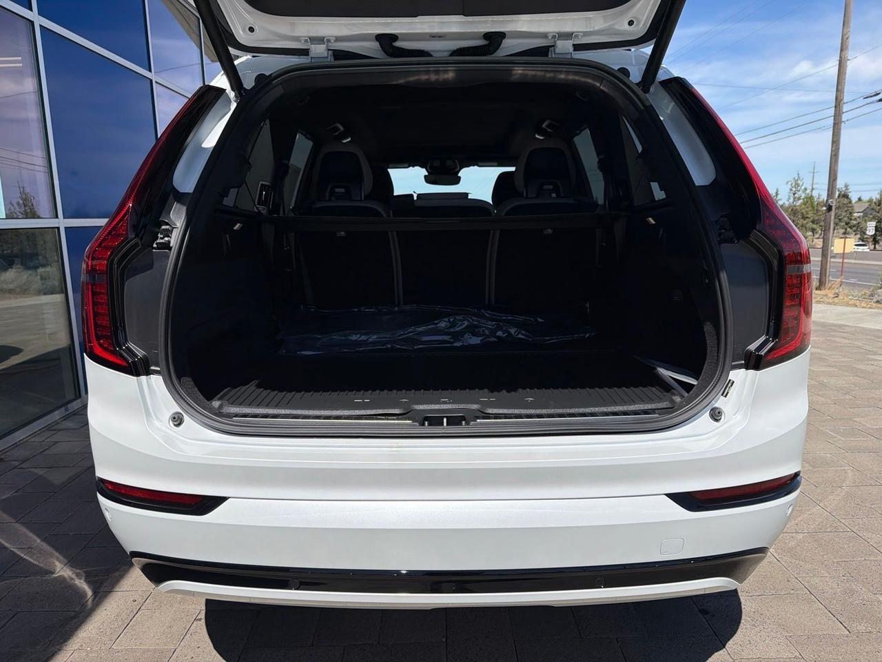 2026 Volvo XC90 Plug-In Hybrid T8 Ultra Bend OR