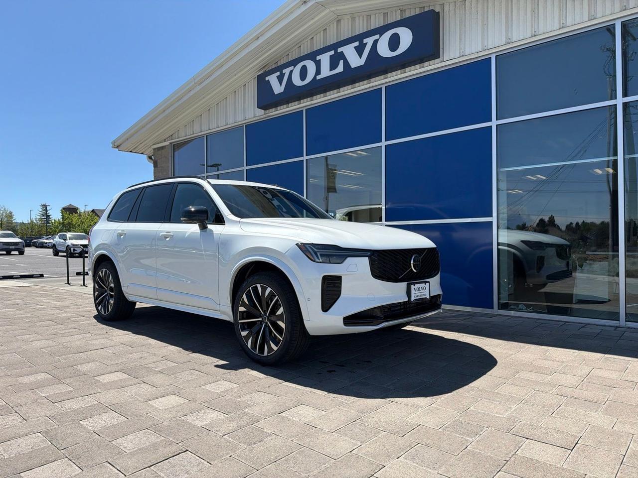 2026 Volvo XC90 Plug-In Hybrid T8 Ultra