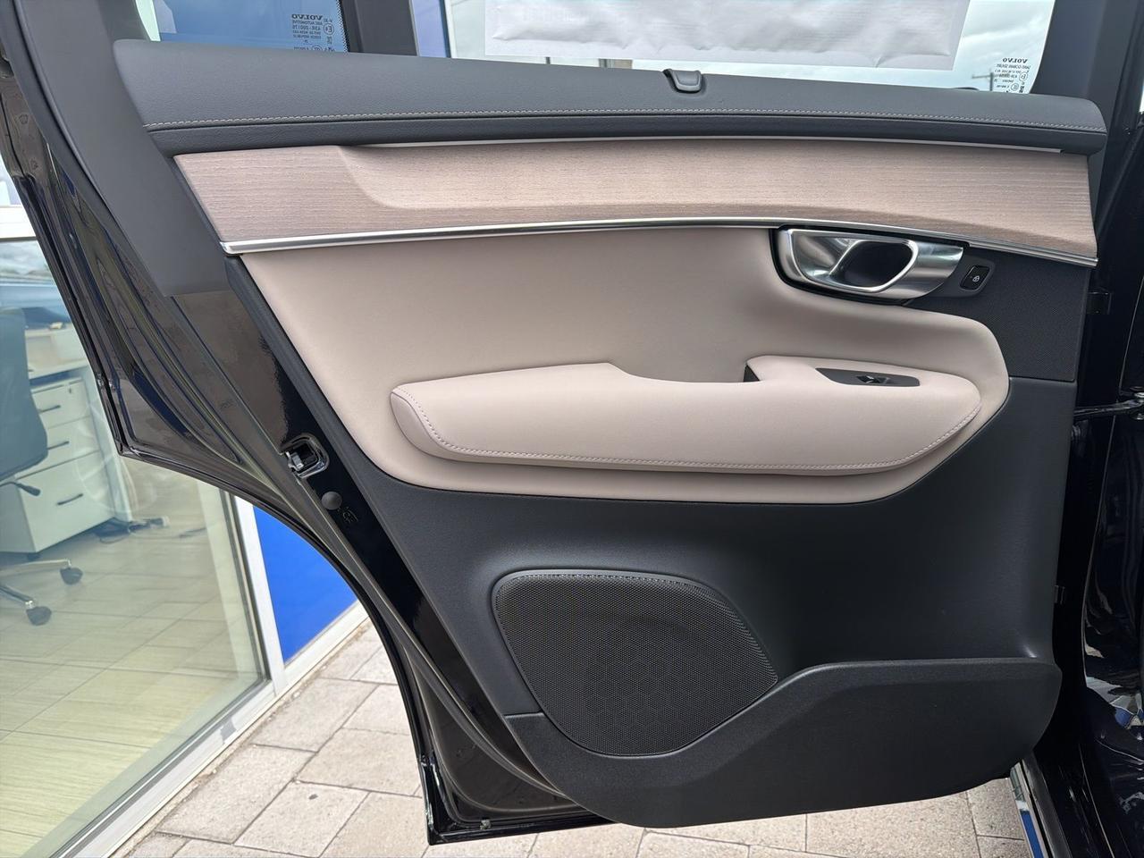 2026 Volvo XC90 Plug-In Hybrid T8 Ultra Bend OR