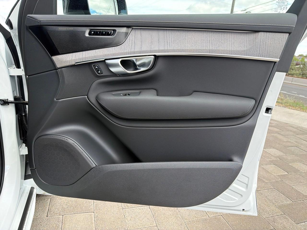 2026 Volvo XC90 Plug-In Hybrid T8 Ultra Bend OR