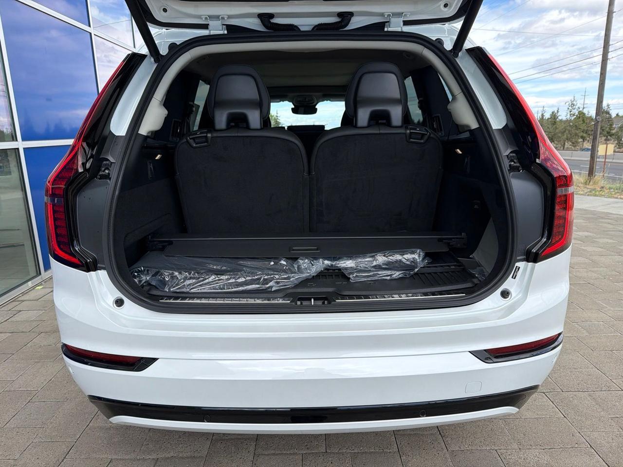 2026 Volvo XC90 Plug-In Hybrid T8 Ultra Bend OR