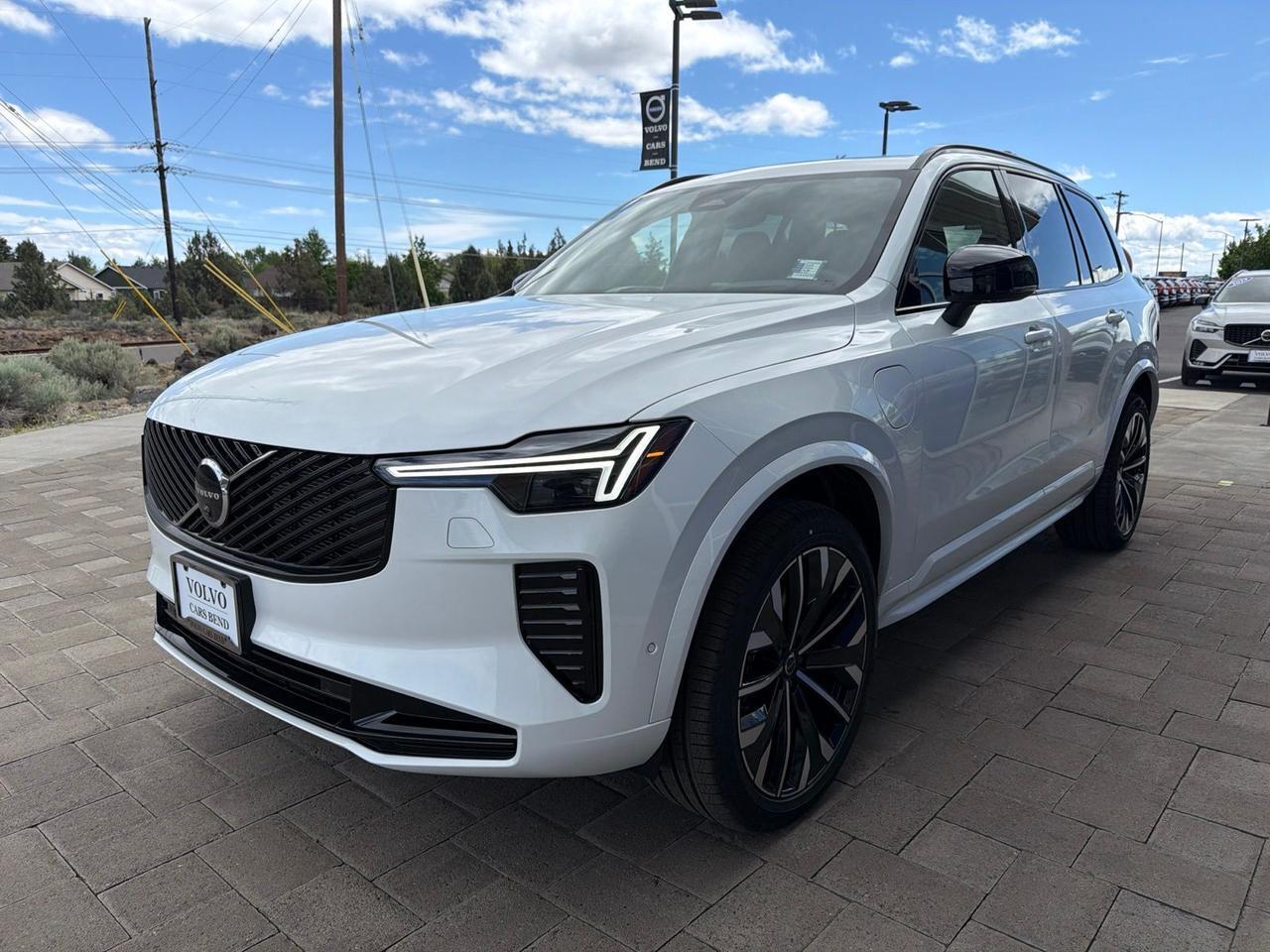 2026 Volvo XC90 Plug-In Hybrid T8 Ultra Bend OR