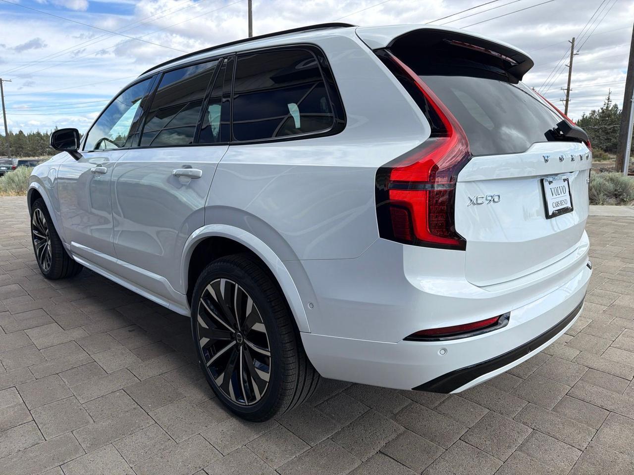 2026 Volvo XC90 Plug-In Hybrid T8 Ultra Bend OR