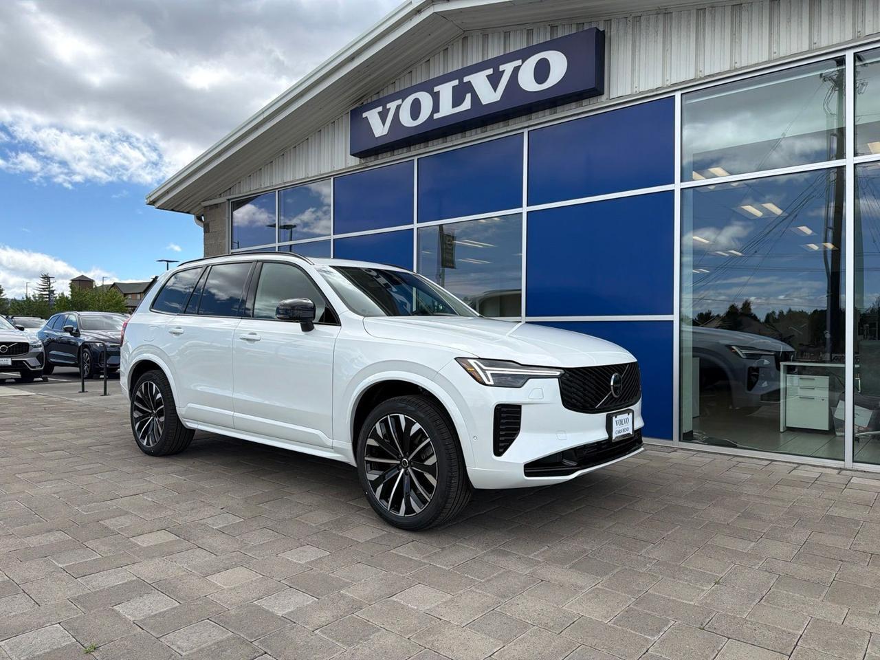2026 Volvo XC90 Plug-In Hybrid T8 Ultra