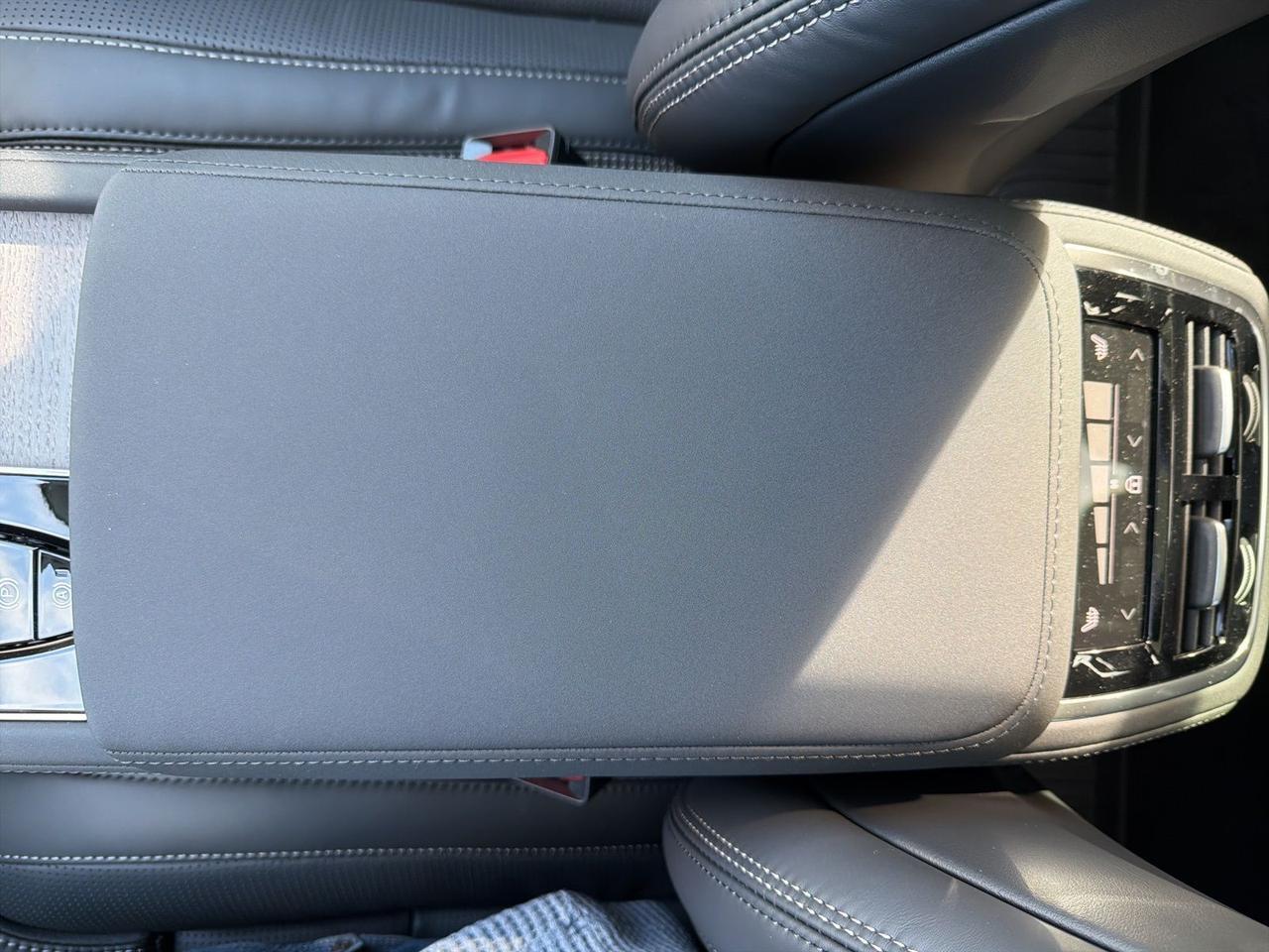 2026 Volvo XC90 Plug-In Hybrid T8 Ultra Bend OR