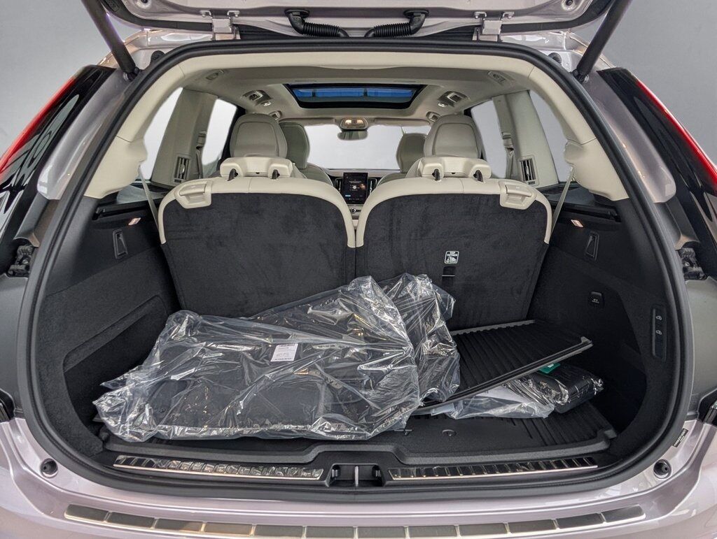 2026 Volvo XC90 Plug-In Hybrid T8 Ultra Hunt Valley MD
