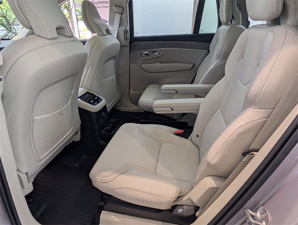2026 Volvo XC90 Plug-In Hybrid T8 Ultra Hunt Valley MD