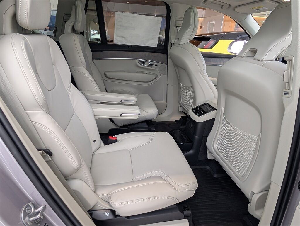 2026 Volvo XC90 Plug-In Hybrid T8 Ultra Hunt Valley MD