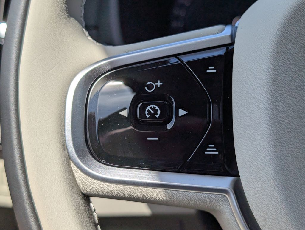 2026 Volvo XC90 Plug-In Hybrid T8 Ultra Hunt Valley MD