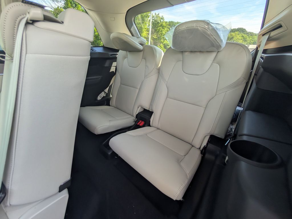 2026 Volvo XC90 Plug-In Hybrid T8 Ultra Hunt Valley MD