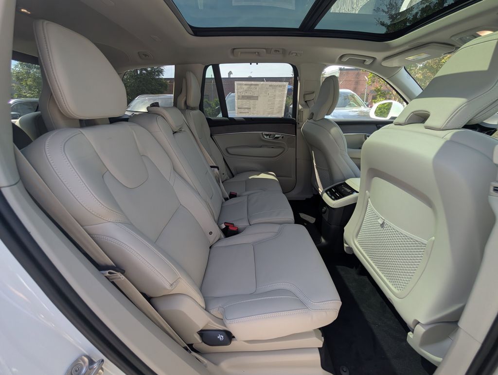 2026 Volvo XC90 Plug-In Hybrid T8 Ultra Hunt Valley MD