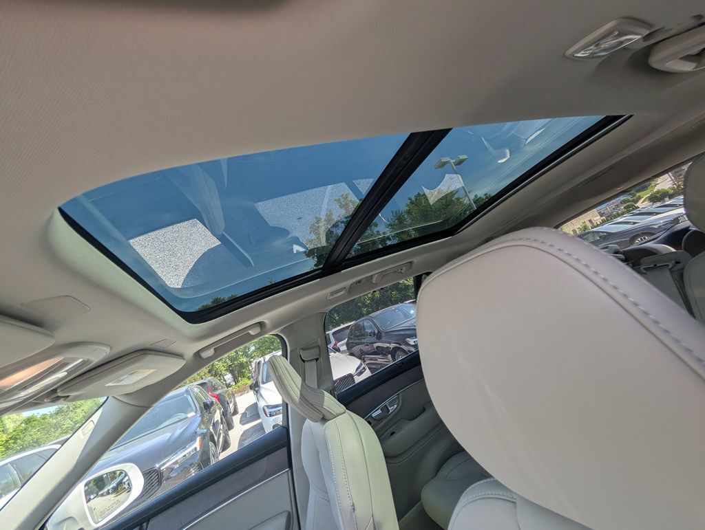 2026 Volvo XC90 Plug-In Hybrid T8 Ultra Hunt Valley MD