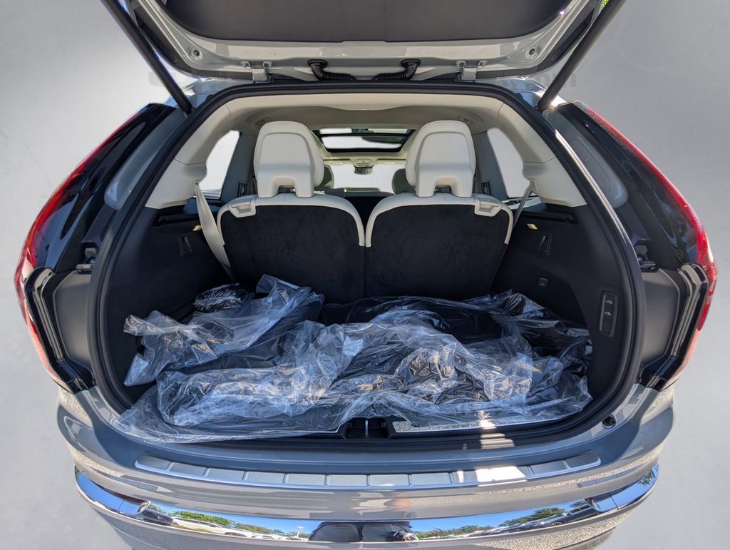 2026 Volvo XC90 Plug-In Hybrid T8 Ultra Hunt Valley MD
