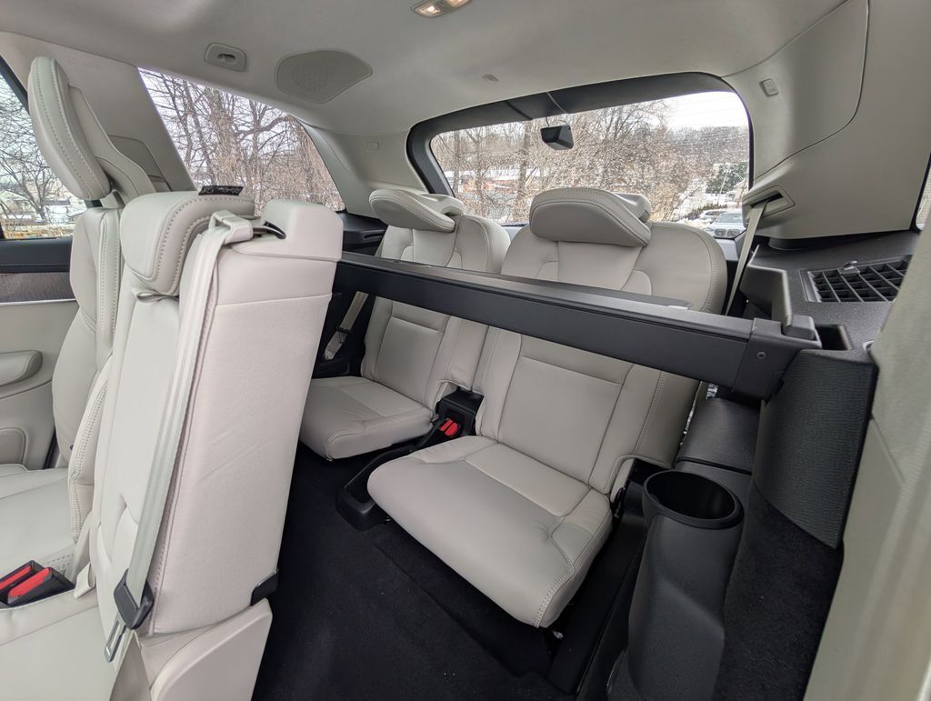 2026 Volvo XC90 Plug-In Hybrid T8 Ultra Hunt Valley MD