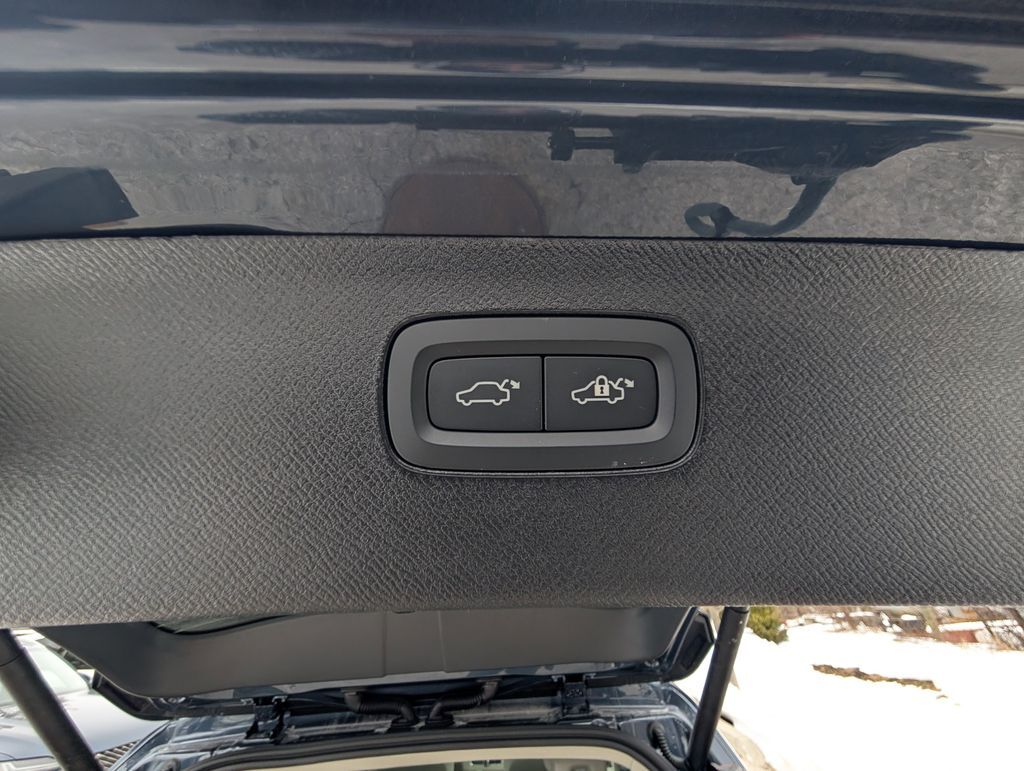 2026 Volvo XC90 Plug-In Hybrid T8 Ultra Hunt Valley MD