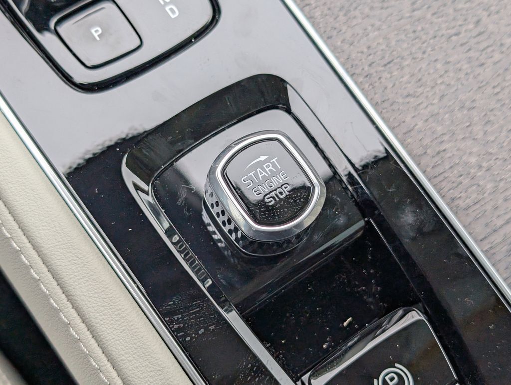 2026 Volvo XC90 Plug-In Hybrid T8 Ultra Hunt Valley MD